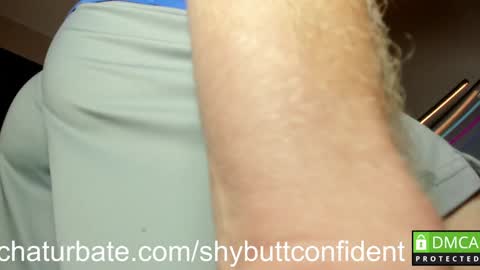 Snapshot of shybuttconfident chatting on December 2024 11:49:02 PM Jay online show from December 2024 11:49:02 PM