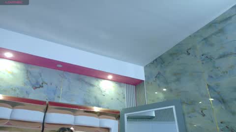 Gone  online show from November 2025 01:11:01 PM