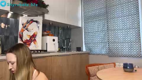 Aurora online show from February 2026 06:29:02 AM