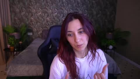 shyy_jany online show from May 2026 01:06:01 PM