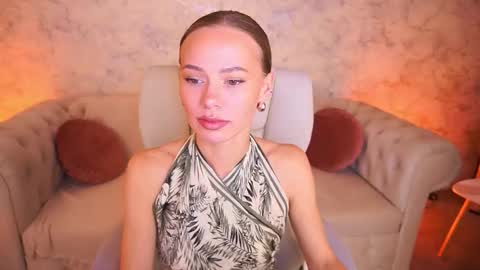 shyysiren online show from September 2025 06:15:01 AM