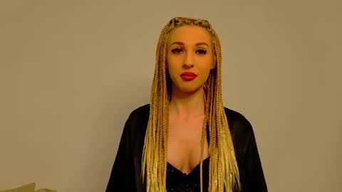 Anastasia online show from December 2025 04:09:01 AM