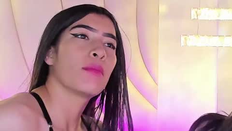 Siara and Zoe tattoo online show from June 2026 11:03:01 PM