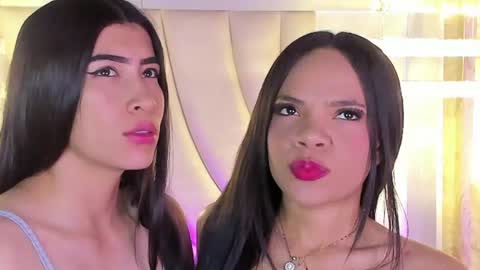 Siara and Zoe tattoo online show from July 2026 11:40:01 PM