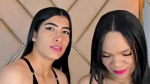 Siara and Zoe tattoo online show from August 2026 11:06:01 PM