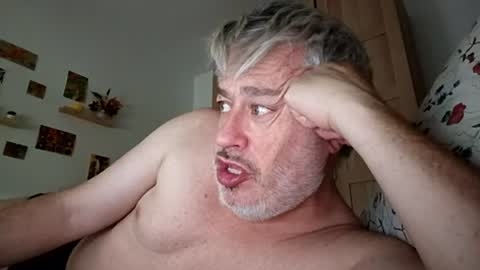 Snapshot of sibemolx chatting on June 2026 01:00:02 PM sibemolx online show from June 2026 01:00:02 PM