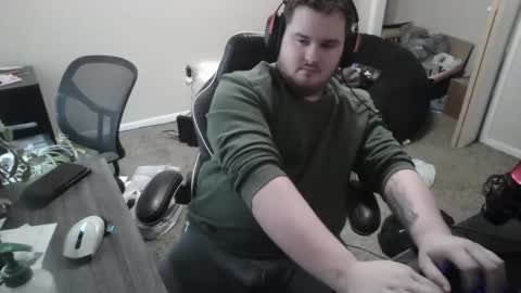 Snapshot of sideswitch chatting on November 2025 09:58:01 PM sideswitch online show from November 2025 09:58:01 PM