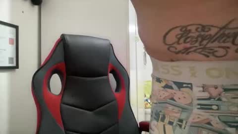 sidvicious23cm online show from September 2025 05:45:01 PM