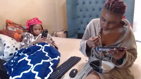 Snapshot of sieannabrown chatting on May 2026 10:32:02 AM sieannabrown online show from May 2026 10:32:02 AM