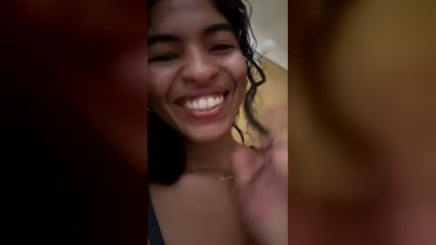 sienna_glow online show from January 2026 03:14:02 PM