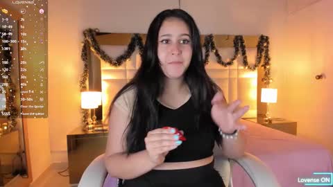 Sienna  online show from December 2025 11:30:02 AM