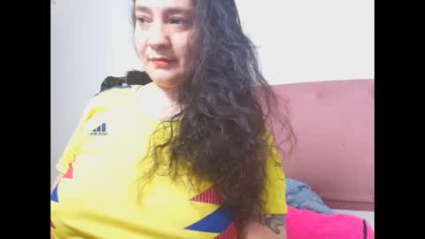 Sienna online show from April 2026 08:54:02 PM