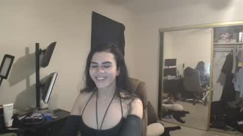 Nicole Zelaya Ferrati  Niky Ferrati online show from January 2025 07:25:02 AM