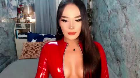 Snapshot of sierrafina_mcbride chatting on July 2026 10:39:01 AM Sierrafina online show from July 2026 10:39:01 AM