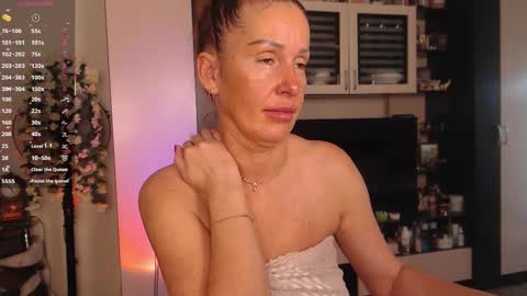 Snapshot of silenaa_sloussen chatting on September 2025 04:34:02 AM silenaa_sloussen online show from September 2025 04:34:02 AM