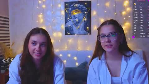 Snapshot of silentwins chatting on February 2026 11:28:01 AM Megan Pamela online show from February 2026 11:28:01 AM