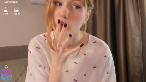 Call me Mia online show from December 2025 03:28:02 PM