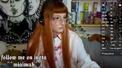 Mia online show from August 2026 09:51:02 PM