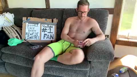 Silly Dilly Newfie online show from June 2026 08:21:01 PM