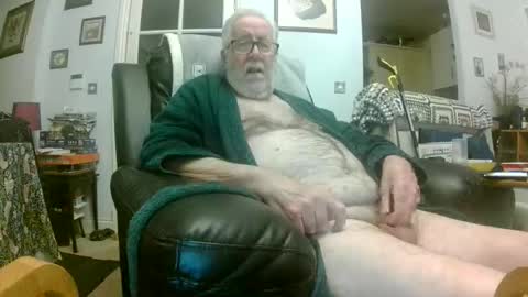 Snapshot of sillyoldman45221063 chatting on April 2026 09:38:01 PM sillyoldman45221063 online show from April 2026 09:38:01 PM