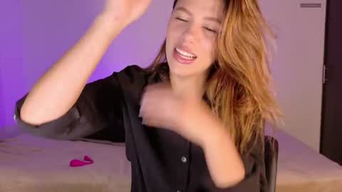 Snapshot of silvana249 chatting on April 2026 09:52:01 AM silavna249 online show from April 2026 09:52:01 AM
