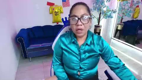 Snapshot of silvana_lane chatting on June 2026 07:13:01 PM Silvana online show from June 2026 07:13:01 PM