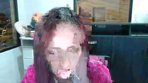 Snapshot of silvanaroberts_ chatting on September 2025 11:32:02 PM Rouse online show from September 2025 11:32:02 PM