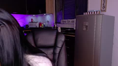 Snapshot of silvanna_moore chatting on July 2026 07:32:02 AM Silvanna online show from July 2026 07:32:02 AM