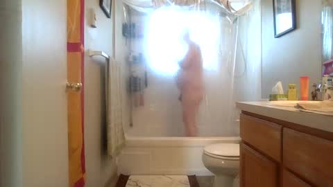 silverdragon70 online show from September 2025 06:35:02 PM