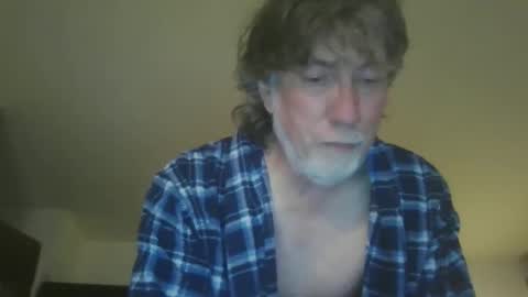 Snapshot of silverfunfox chatting on June 2026 01:28:02 AM silverfunfox online show from June 2026 01:28:02 AM