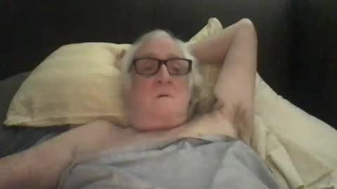 Liam online show from September 2025 12:54:01 AM