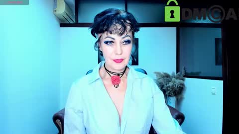 Silvia Wallec online show from February 2025 12:43:02 PM