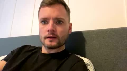 simdog1993 online show from January 2026 02:44:01 PM