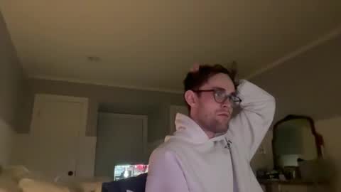 Snapshot of simguy21 chatting on December 2024 09:13:02 AM Mason D online show from December 2024 09:13:02 AM