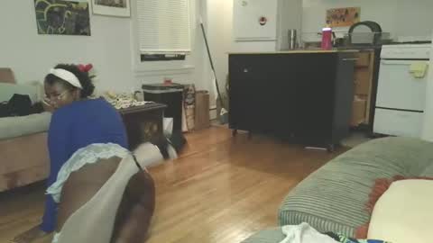 Simin Fox online show from November 2025 02:14:02 AM