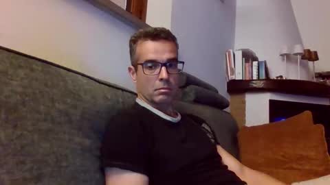 Snapshot of simmeturbate chatting on May 2026 09:56:02 PM Italiandaddyitalydickassbottomassholecomshowmasturbatenudeboyitalyatleticcutemuscolarhardcockdickboy online show from May 2026 09:56:02 PM