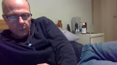 simon56691 online show from September 2025 06:13:02 PM