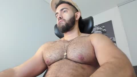 Snapshot of simon_leon01 chatting on June 2026 12:13:01 AM simon_leon01 online show from June 2026 12:13:01 AM