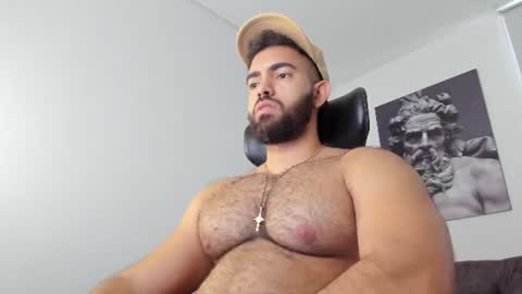Snapshot of simon_leon01 chatting on June 2026 10:58:02 PM simon_leon01 online show from June 2026 10:58:02 PM