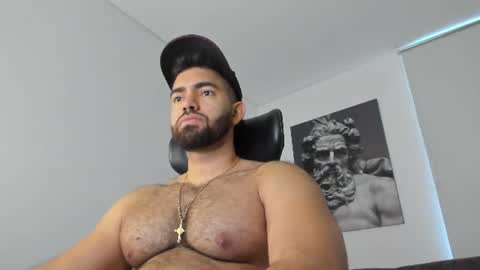 Snapshot of simon_leon01 chatting on June 2026 11:00:01 PM simon_leon01 online show from June 2026 11:00:01 PM