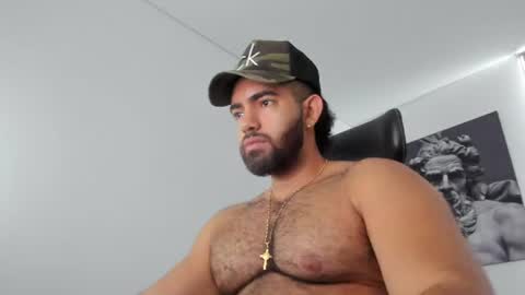 Snapshot of simon_leon01 chatting on July 2026 03:04:01 PM simon_leon01 online show from July 2026 03:04:01 PM