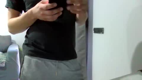 simoninside25 online show from September 2025 01:05:02 PM