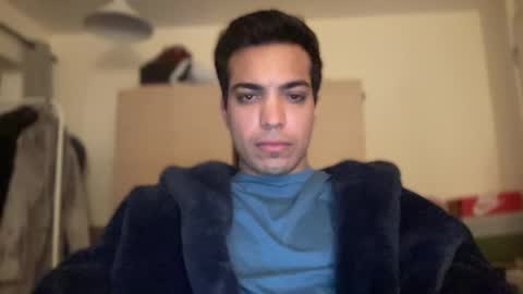 Snapshot of simple_pleasure_ chatting on December 2024 11:07:01 PM Ryan online show from December 2024 11:07:01 PM