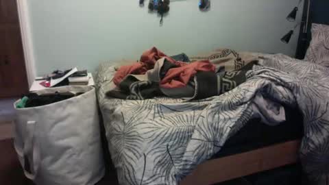 Snapshot of simplyminded chatting on February 2026 01:47:01 PM simplyminded online show from February 2026 01:47:01 PM