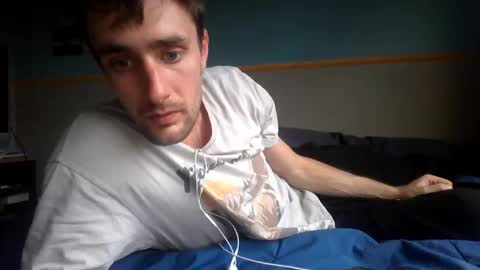 simplytoobored online show from April 2026 08:24:02 PM