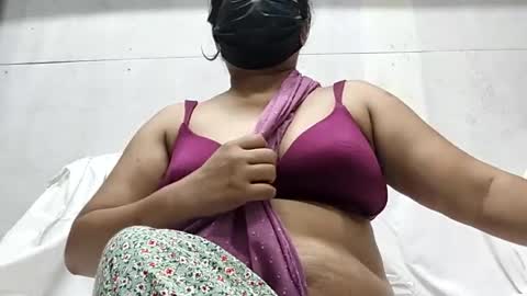 Noni online show from April 2026 08:20:02 PM