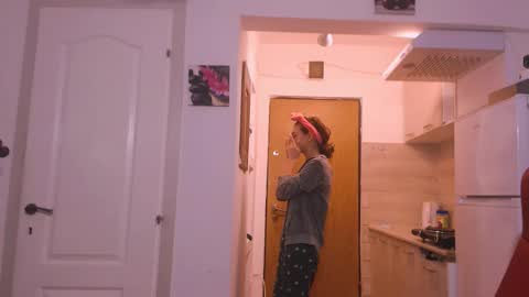 simyhvn online show from January 2026 05:13:01 AM