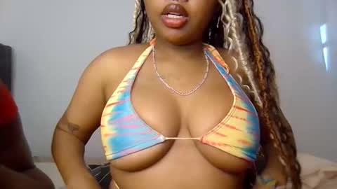 Snapshot of sin_golden chatting on January 2026 02:20:01 PM sin online show from January 2026 02:20:01 PM