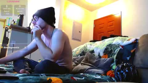 Snapshot of sin_lord chatting on November 2025 02:03:02 AM Husky Dad online show from November 2025 02:03:02 AM