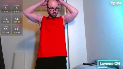 Snapshot of sin_lord chatting on December 2025 02:28:01 AM Husky Dad online show from December 2025 02:28:01 AM